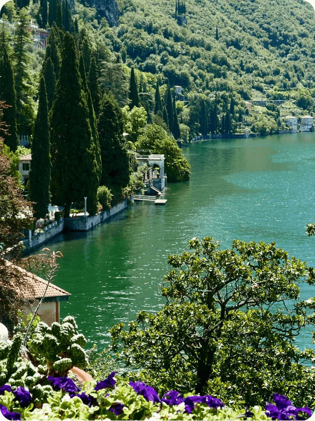 Italian wedding venue with scenic landscape