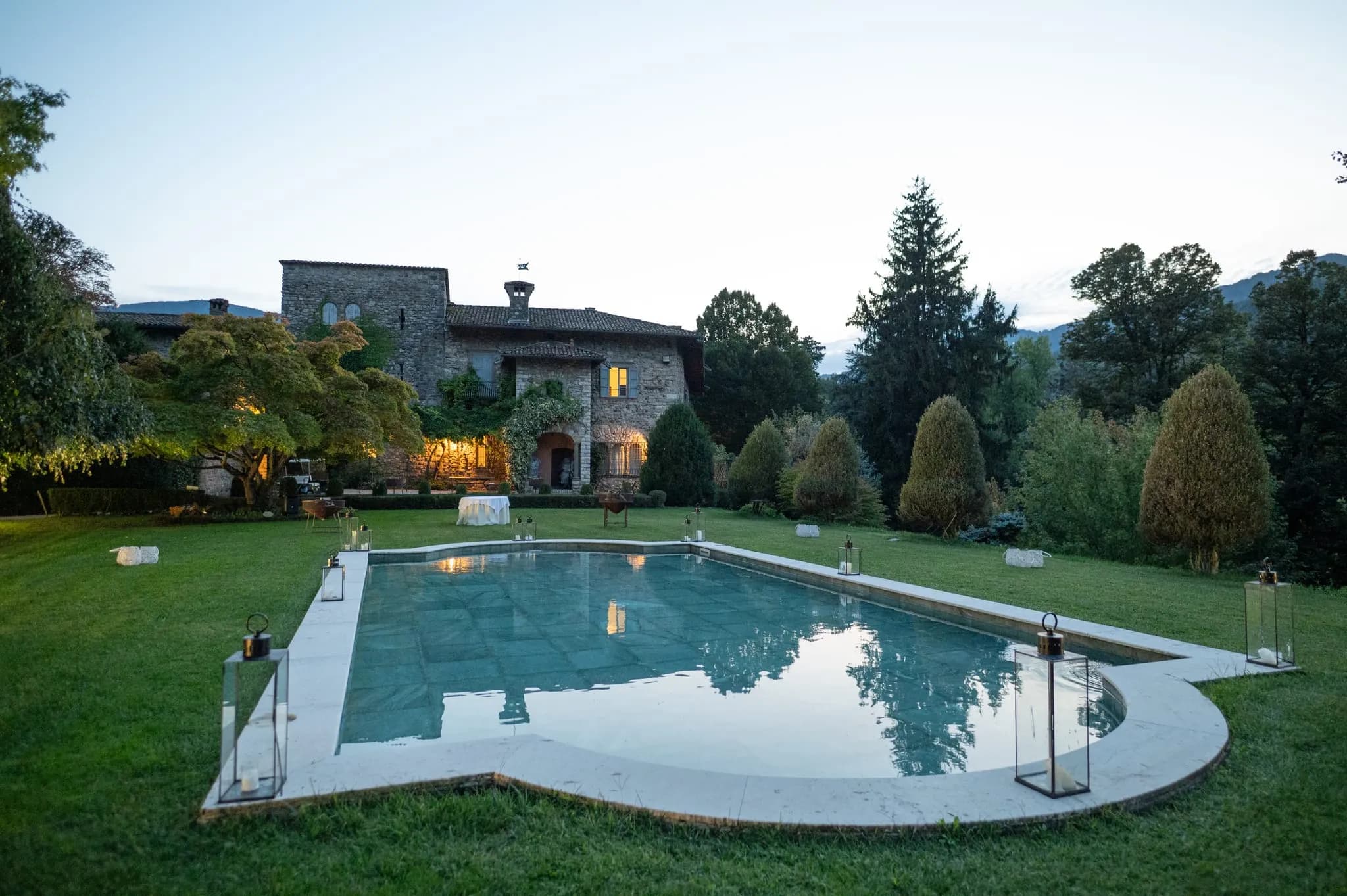 American couple planning a destination wedding in Italy